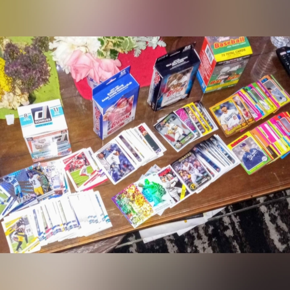 Sports Trading Cards Lot of 300 + ! Baseball & Football 2021 - 2024